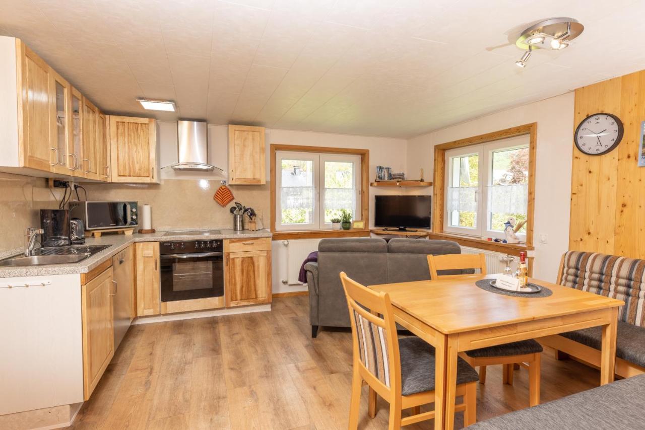 Ferienhaus Broche 힐헨바흐 외부 사진