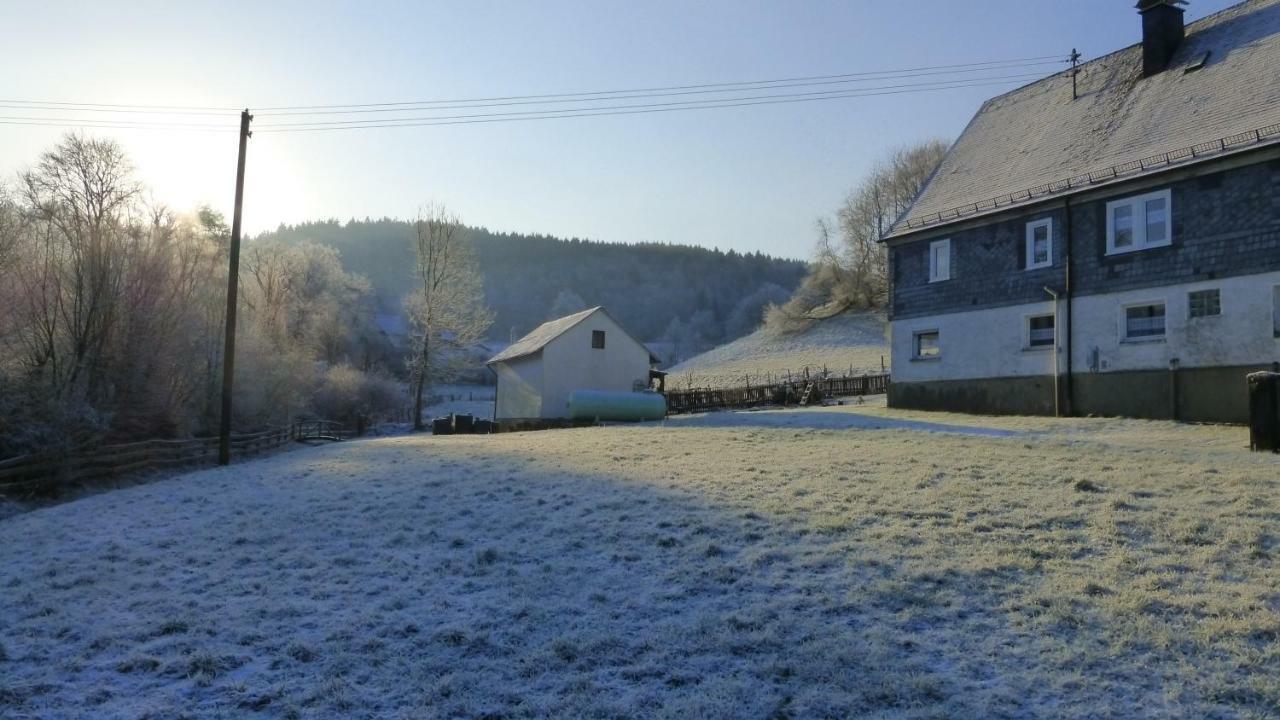 Ferienhaus Broche 힐헨바흐 외부 사진