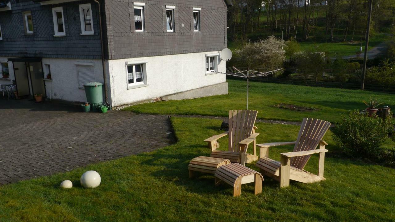 Ferienhaus Broche 힐헨바흐 외부 사진